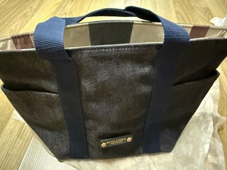 (Category: ) located in . Submitted by lululemonpop (Listing ID 1431538994, Image 1). Description: .