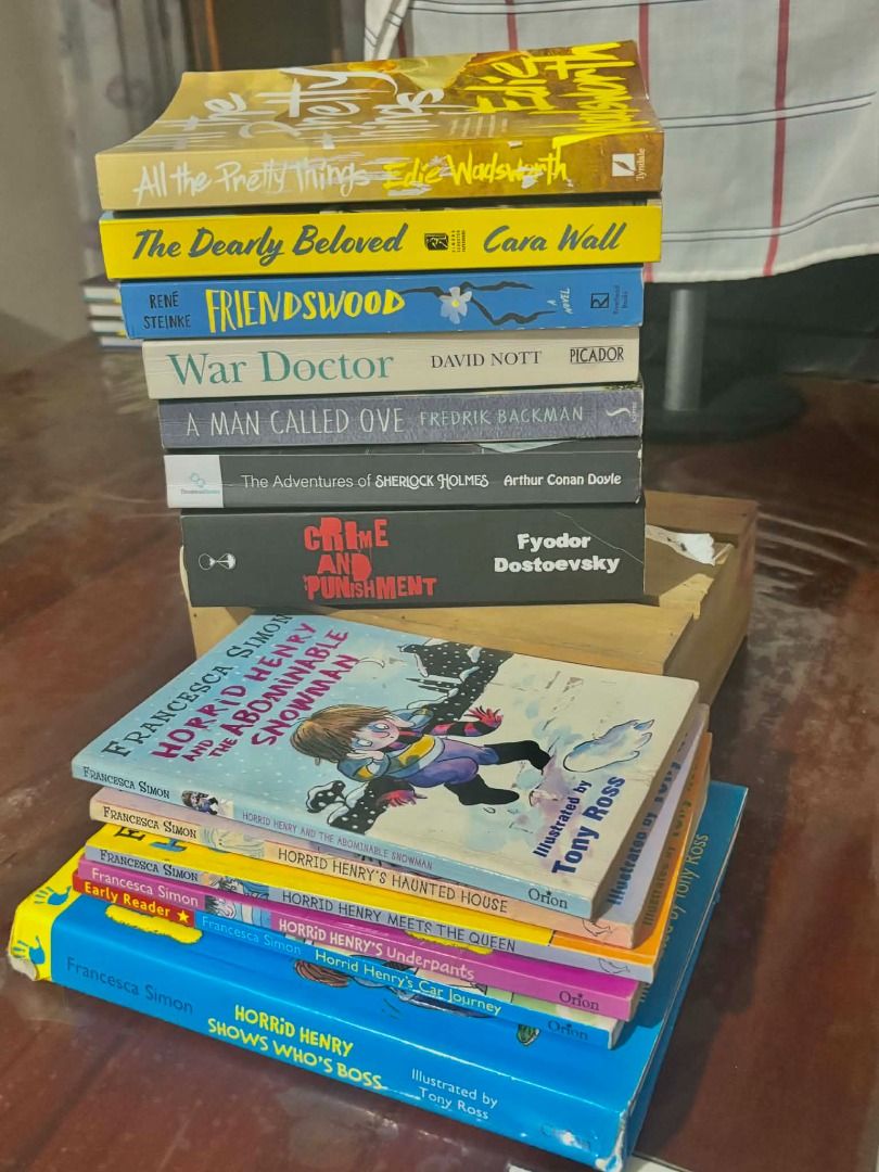Books for sale + annotating tabs (Category: Storybooks) located in Guinobatan. Submitted by jhenjhen06 (Listing ID 1431481315, Image 3). Description: .