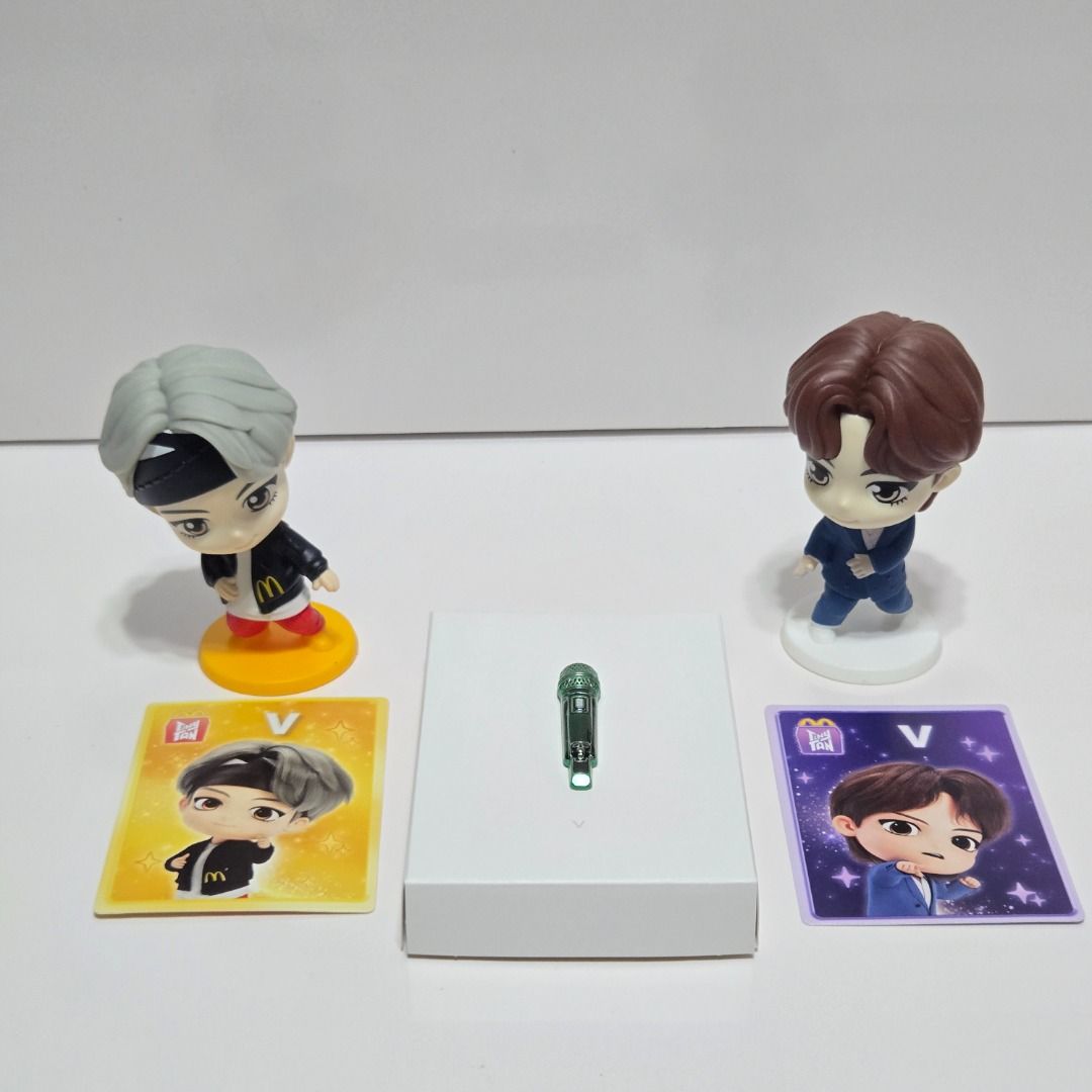 BTS Mic Badge V and 2025 MCDO TinyTan Figures (Category: K-Wave Merchandise) located in Pasig City. Submitted by your_unniepop (Listing ID 1431522810, Image 1). Description: WTS BTS Mic Badge V and 2025 MCDO TinyTan Figures Price: Php 1,750 + shipping DP: Php 300 Balance pay after 60 days (max) DM to inquire and order Get discount if you buy more 😊.