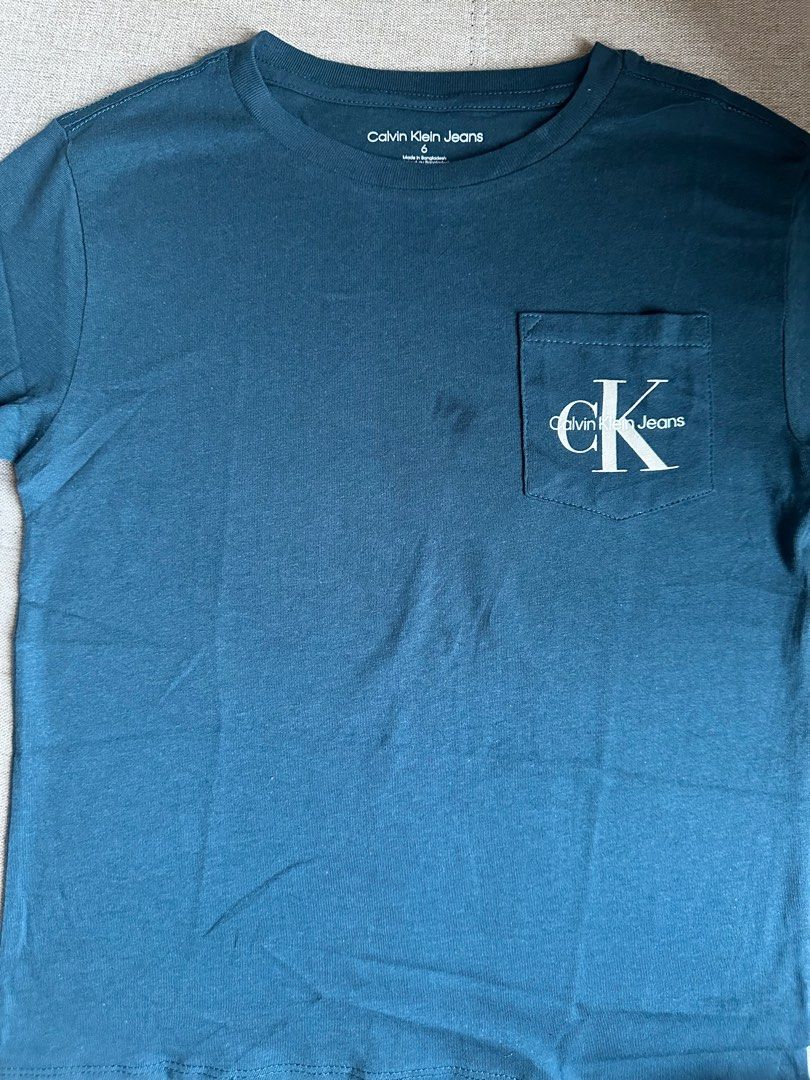 Calvin Klein Kids (Category: Babies & Kids Fashion) located in Laoag. Submitted by swttrish (Listing ID 1431568346, Image 1). Description: 6y Washable stain No tag.