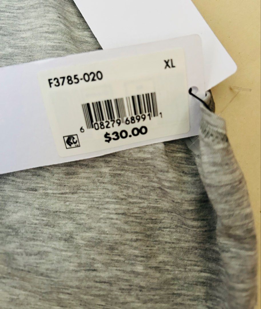 Calvin Klein Modern Cotton Bralette XL (Category: Undergarments & Loungewear) located in Pasig City. Submitted by jrrhs (Listing ID 1431467159, Image 3). Description: - Calvin Klein Modern Cotton bralette - Color: Grey - Size: XL - Features the iconic Calvin Klein logo - Unlined design - Brand new with tags - Original price: $30.