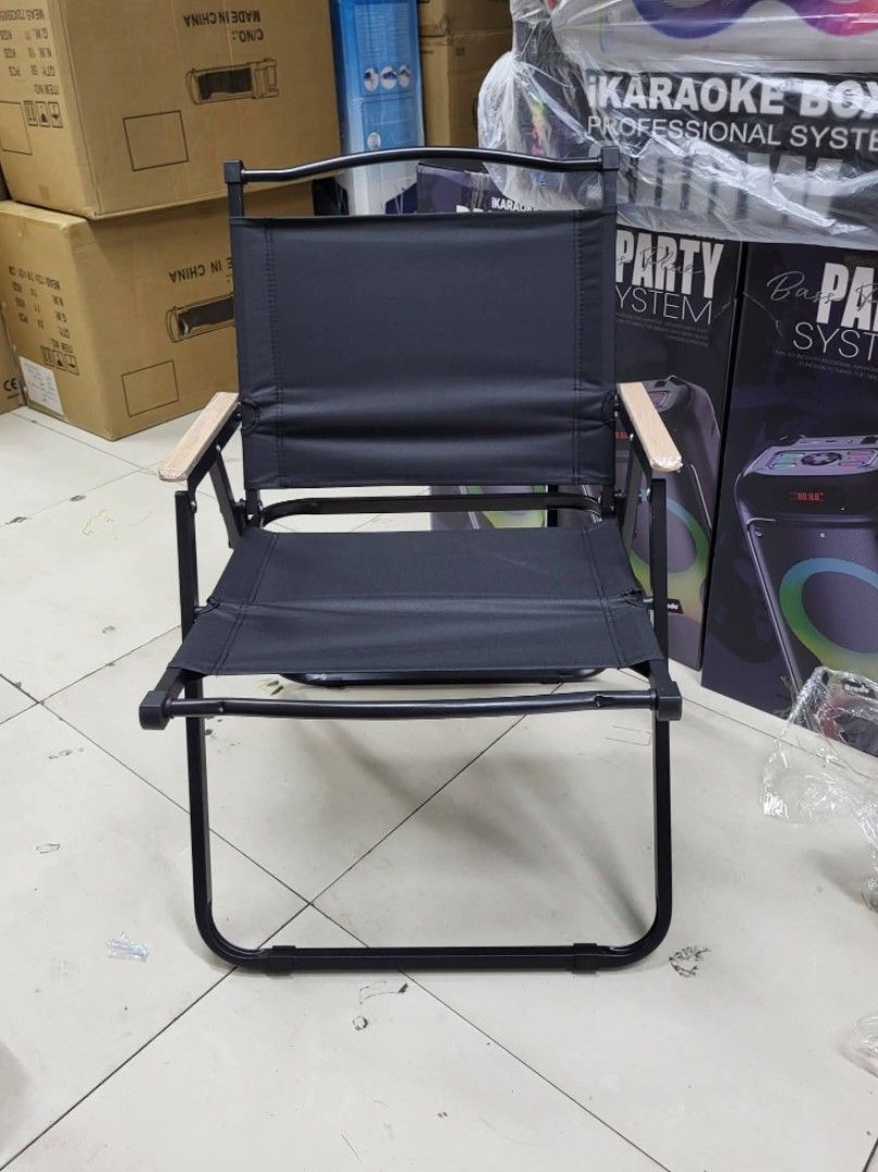 Camping chair big size (Category: Chairs) located in Manila. Submitted by lyfrancois14 (Listing ID 1431449596, Image 1). Description: .