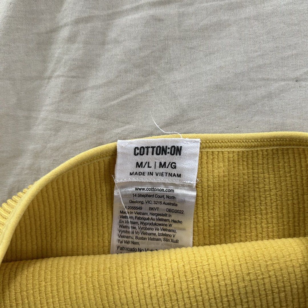 Cotton On Halter Top - Yellow (Category: Sleeveless) located in Quezon City. Submitted by p0lingkit (Listing ID 1431403647, Image 2). Description: -no when worn kasi super sikip sakin (too fitted) - Cotton On halter top - Yellow color - Ribbed texture - Size: M/L but best fits S - Perfect for this warm weather and this summer season! Rfs: decluttering.