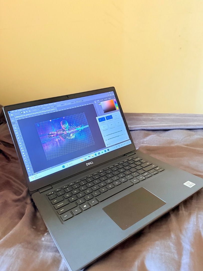 Dell Laptop - Excellent Condition439450034326087683