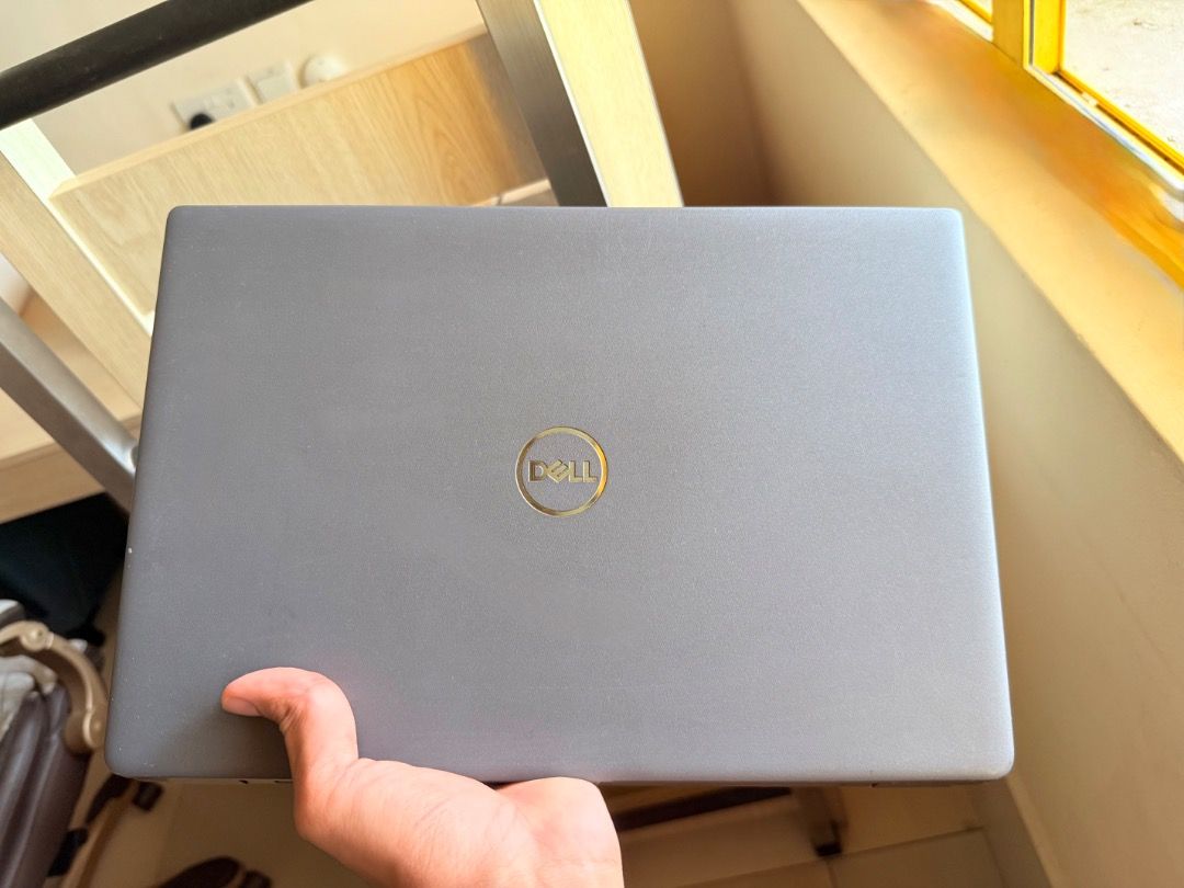 Dell Laptop - Excellent Condition439450034326087684