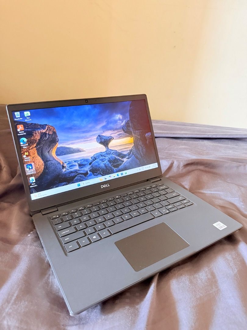 Dell Laptop - Excellent Condition439450034326087680