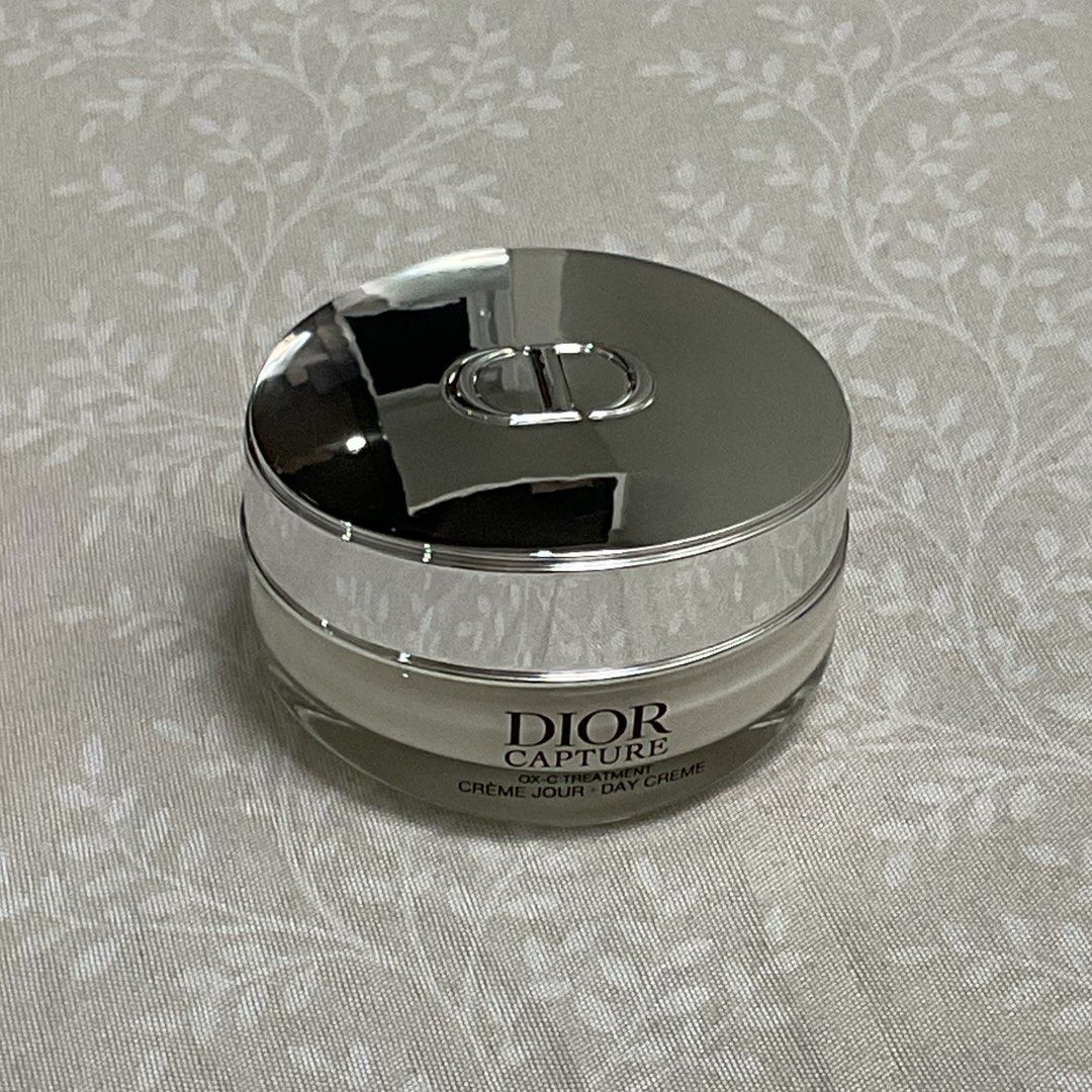 DIOR CAPTURE OX-C TREATMENT DAY CREME (Category: Face Care) located in Davao. Submitted by dvosittiebased (Listing ID 1431528873, Image 1). Description: 15ml. no box..