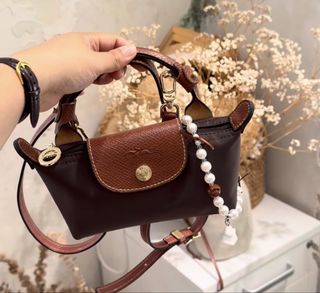 (Category: ) located in . Submitted by _girlfinds (Listing ID 1431465682, Image 1). Description: .