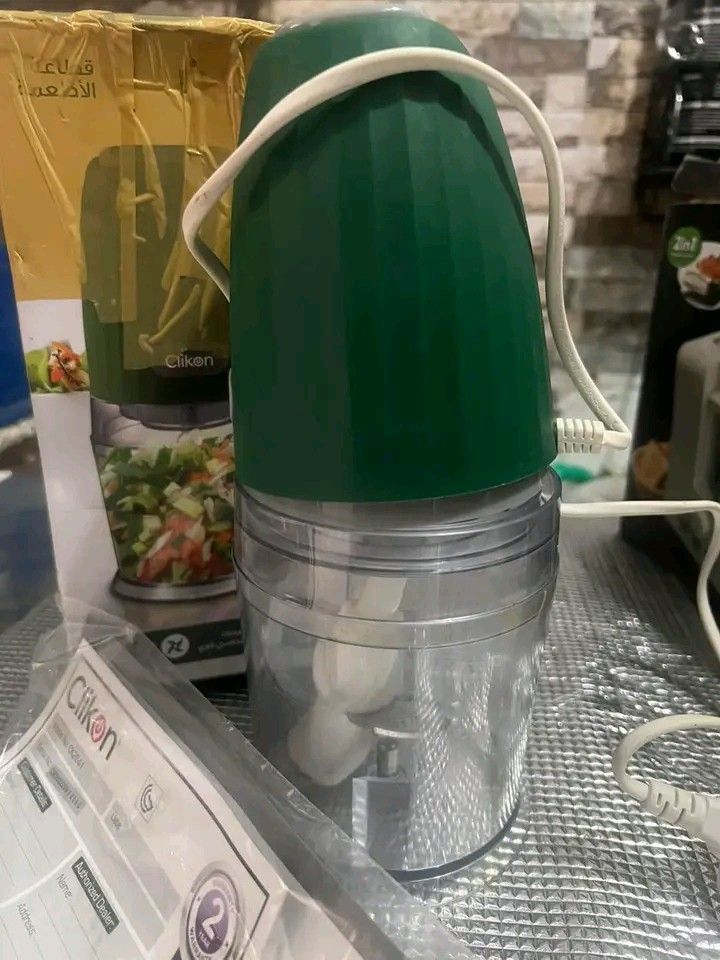 Electric food chopper (Category: Cookware & Accessories) located in Manila. Submitted by ms.crybabe (Listing ID 1431451621, Image 3). Description: New arrival‼️‼️ Brandnew clickon 600ml Electric food chopper✅ Sale sale sale 380‼️‼️.
