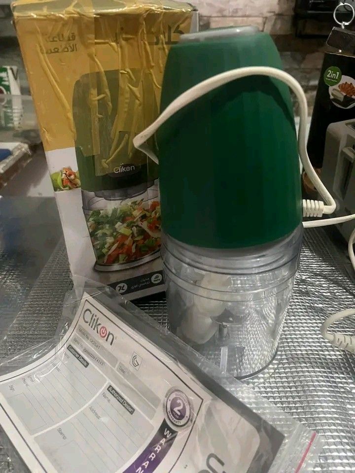 Electric food chopper (Category: Cookware & Accessories) located in Manila. Submitted by ms.crybabe (Listing ID 1431451621, Image 2). Description: New arrival‼️‼️ Brandnew clickon 600ml Electric food chopper✅ Sale sale sale 380‼️‼️.