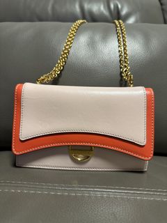 （分類：）位於 。 由 pwong369 提交（商品編號 1431534709，圖片 1）。簡介： 。