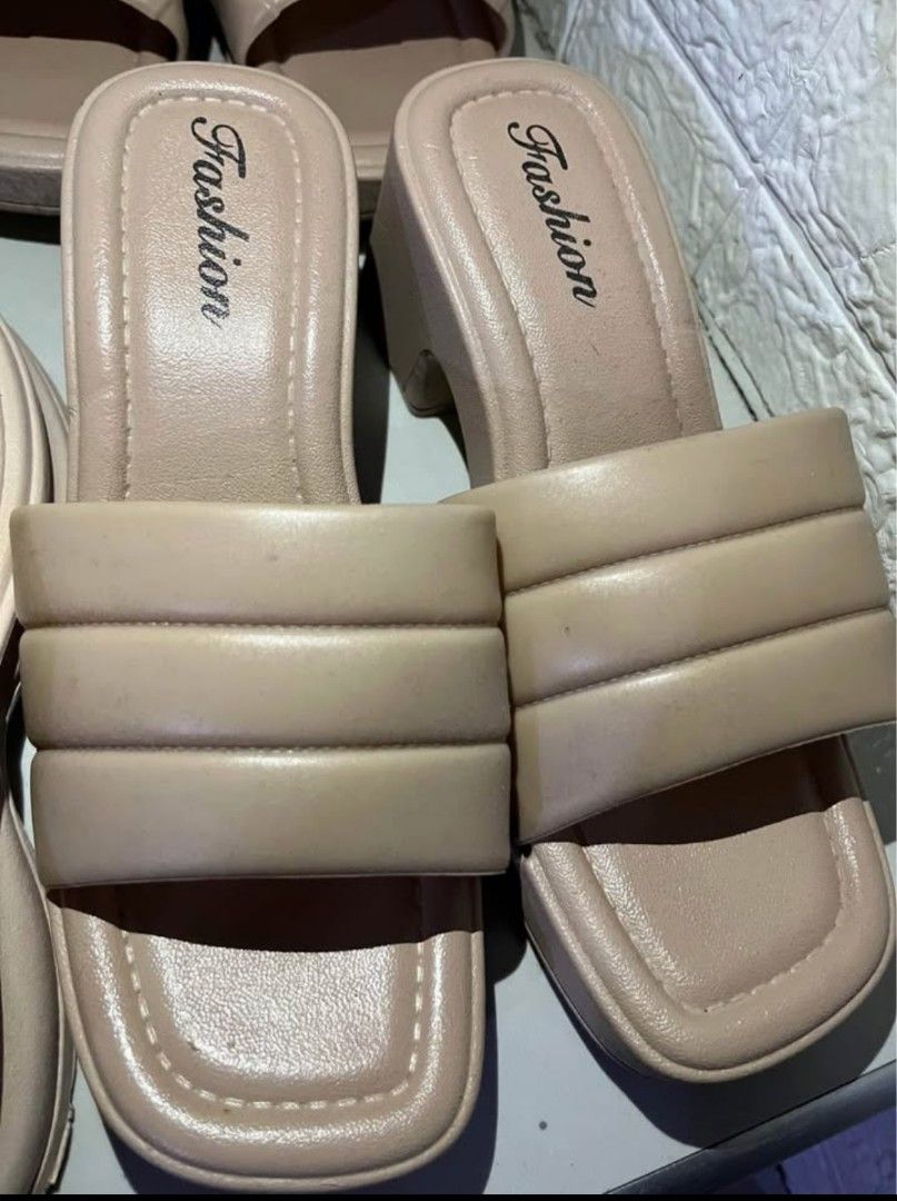 Fashion Sandals (3 for 200) (Category: Flats & Sandals) located in Santa Rosa. Submitted by aca19 (Listing ID 1431551681, Image 3). Description: 3 for 200 only! Linisin lang po good as new na ☺️ Size 39-40 (slim feet) PM if interested .