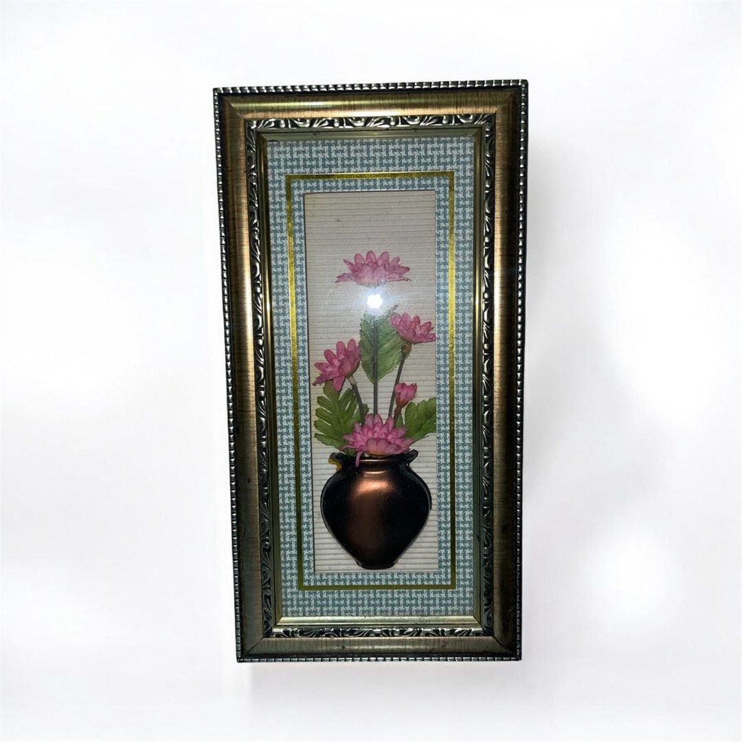 Flower Frame Furniture Design (Category: Other Home Furniture) located in Compostela. Submitted by cameroncj (Listing ID 1431526389, Image 2). Description: 📍 Location: Compostela, Cebu 💳 Payment Options: GCash / Maya 📦 Delivery: J&T Express / Lalamove 🚚 Shipping Fee: Shouldered by the buyer..