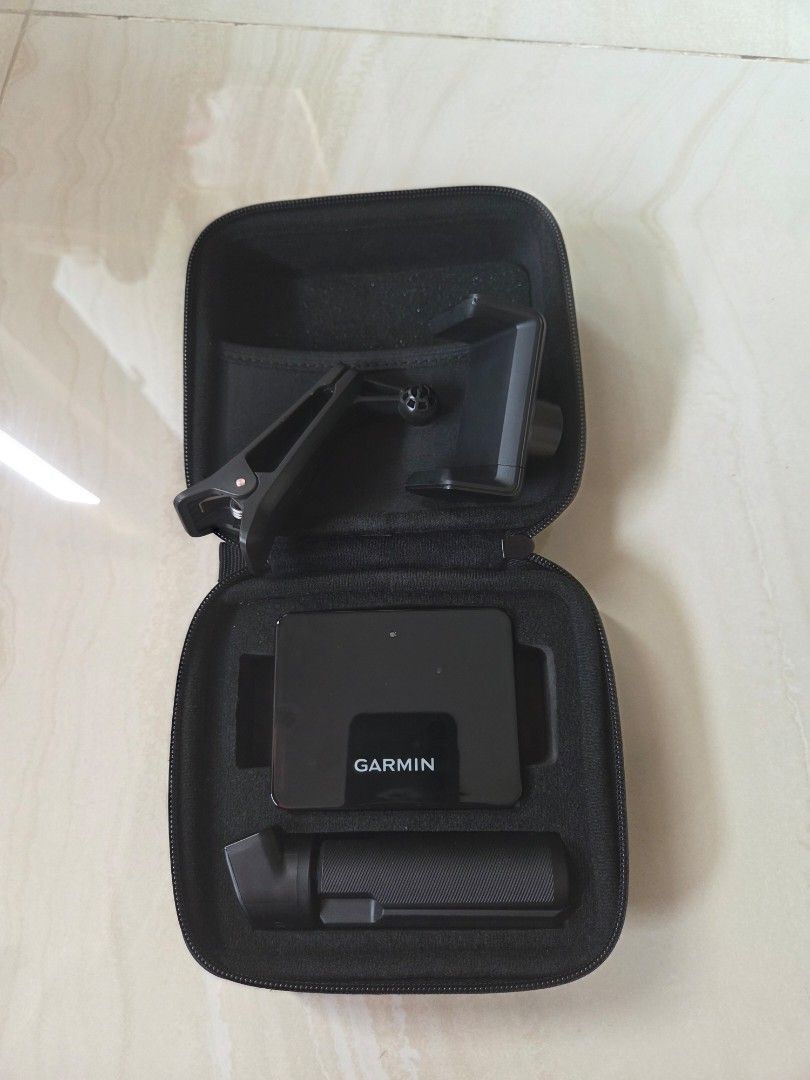 Garmin R10 Approach, Sports Equipment, Sports & Games, Golf on Carousell