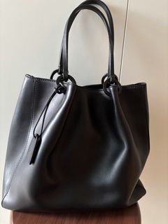 （分類：）位於 。 由 11911_CRS 提交（商品編號 1431522196，圖片 1）。簡介： 。