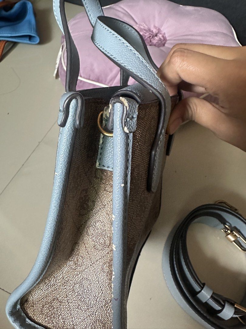 Guess Mini HandBag or Crossbody Bag (Category: Cross-body Bags) located in Manila. Submitted by mae__________c (Listing ID 1431432830, Image 2). Description: never been used but there’s little scratches visible on cam RFS: Declutter.
