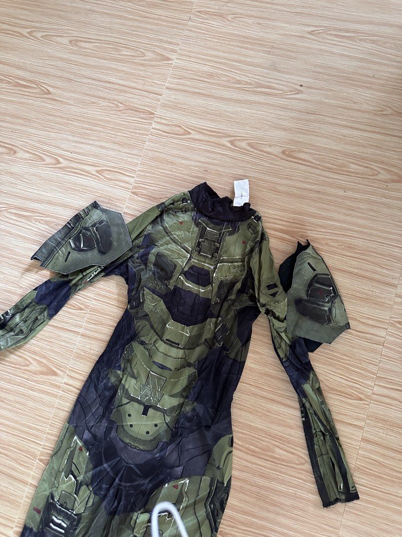 Halo masterchief infinite costume size small (Category: Babies & Kids Fashion) located in Ajuy. Submitted by ellaoffrell5290 (Listing ID 1431437133, Image 2). Description: .