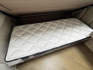 （分類：）位於 。 由 silentwind.a8760 提交（商品編號 1431551881，圖片 1）。簡介： 。