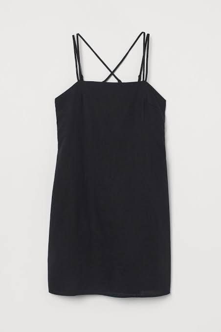 H&M Mini Black Linen Dress (Category: Dresses) located in Caloocan City. Submitted by kstnlee (Listing ID 1431518080, Image 1). Description: - xxs but can fit up to small - super fave!!! hard to let go :< - swipe right for when worn - height: 5’4 ft - rfs: decluttering.