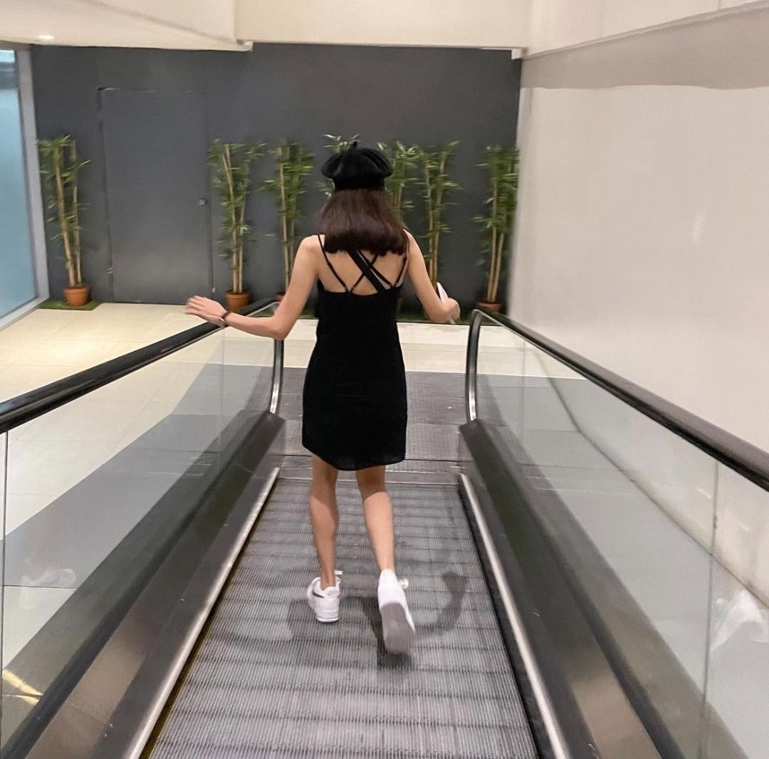 H&M Mini Black Linen Dress (Category: Dresses) located in Caloocan City. Submitted by kstnlee (Listing ID 1431518080, Image 3). Description: - xxs but can fit up to small - super fave!!! hard to let go :< - swipe right for when worn - height: 5’4 ft - rfs: decluttering.