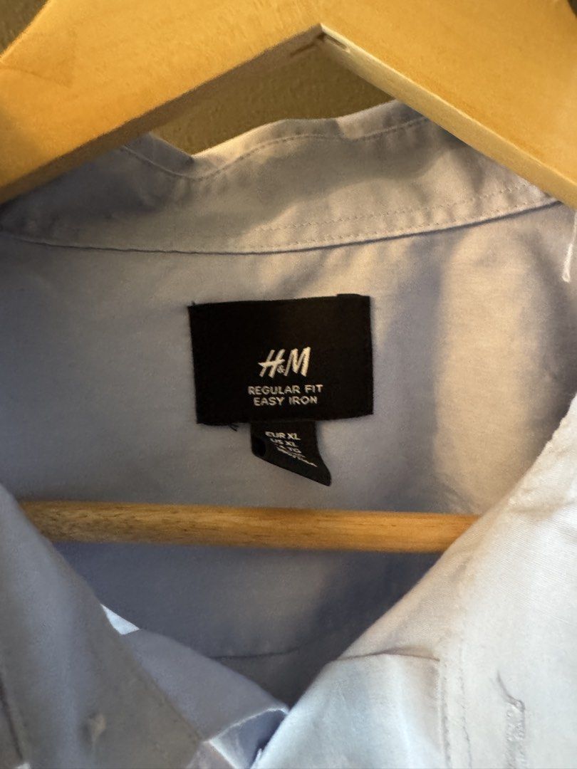 H&M Light Blue Long Sleeve Shirt (Category: Formal Shirts) located in Manila. Submitted by rdeclutter1 (Listing ID 1431526268, Image 2). Description: H&M Light Blue Long Sleeve Shirt Like new Size: XL 📏 Length: 32 in 📏 Width: 25.5 in Worn only once RFS: Decluttering 📍 Location: Shipping from BGC 🚚 Preferred: Lalamove / GrabExpress 💸 Shipping fee c/o buyer Check my page for more Uniqlo / H&M / Pull&Bear / Zara / GU finds.