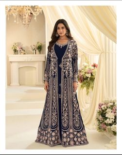 (Category: ) located in . Submitted by instockoutfits (Listing ID 1431560300, Image 1). Description: .