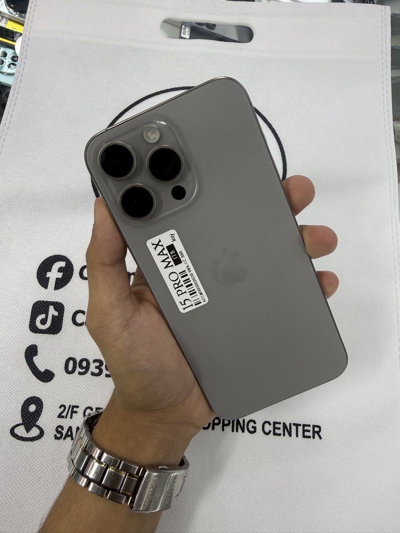 iPhone 15 Pro Max 1TB 98% batt openline (Category: iPhone 15 Series) located in Manila. Submitted by carimgadgets (Listing ID 1431525873, Image 1). Description: .
