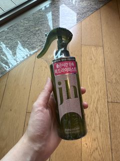 （分類：）位於 。 由 prettylion 提交（商品編號 1431433988，圖片 1）。簡介： 。
