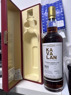 Kavalan Solist Oloroso Sherry, Cask #O101211020A, Batch No. O101211020A, 57.1% whisky bottle