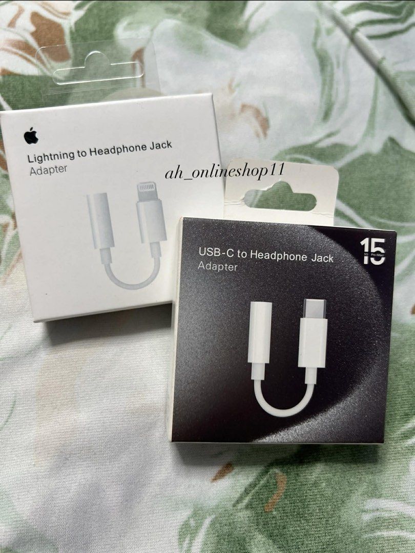 Lightning/usb-C Loghtning to Headphone Jack Adapter Apple (Category: Earphones) located in Manila. Submitted by as_onlineshop11 (Listing ID 1431462012, Image 1). Description: Type - C 550.