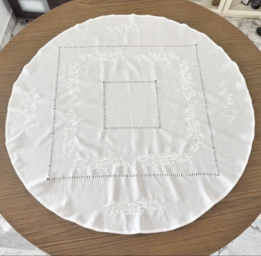 Linen Home White Embroidered Tablecloth479829787882956801