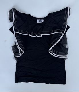 (Category: ) located in . Submitted by opulent.finds (Listing ID 1431388828, Image 1). Description: .