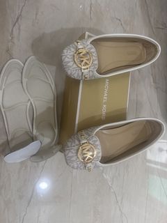 (Category: ) located in . Submitted by minigolo (Listing ID 1431443462, Image 1). Description: .