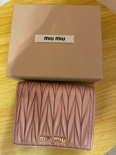 （分類：）位於 。 由 pinkycheung98 提交（商品編號 1431545645，圖片 1）。簡介： 。