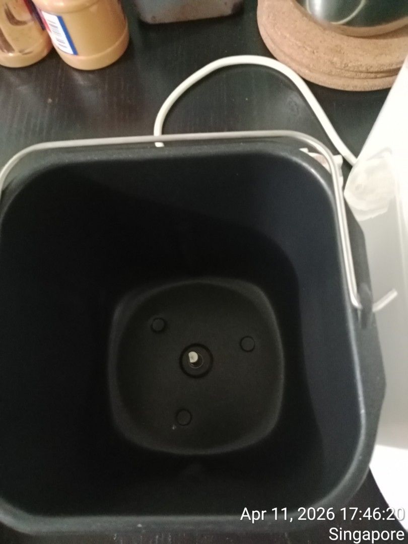 Muli function mayer breadmaker (Category: Other Home Appliances) located in Singapore. Submitted by swiftstone_515799 (Listing ID 1431479940, Image 2). Description: .