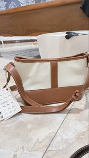 (Kategori: ) berada di . Dikirim oleh jawwwstuff (ID iklan 1431495130, Gambar 1). Deskripsi: .