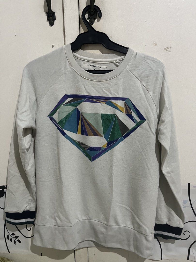 Penshoppe x Batman v Superman Sweatshirt Jacket (Category: Coats, Jackets and Outerwear) located in Manila. Submitted by thelineshopp (Listing ID 1431543933, Image 1). Description: - Penshoppe sweatshirt - Collaboration with Batman v Superman: Dawn of Justice - Features a diamond graphic - Long sleeves - Striped cuffs - Available sizes: XS, S, M, L, XL.
