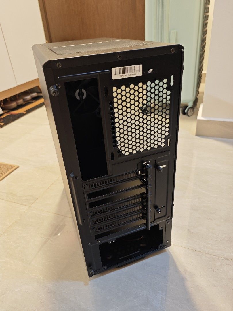 Phanteks Eclipse P300 PC Case - Black489192088446576644