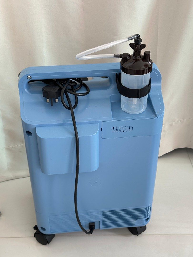 Philips Respironics EverFlo Oxygen Concentrator, Health & Nutrition ...