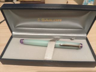 （分類：）位於 。 由 burrrrrry 提交（商品編號 1431552842，圖片 1）。簡介： 。