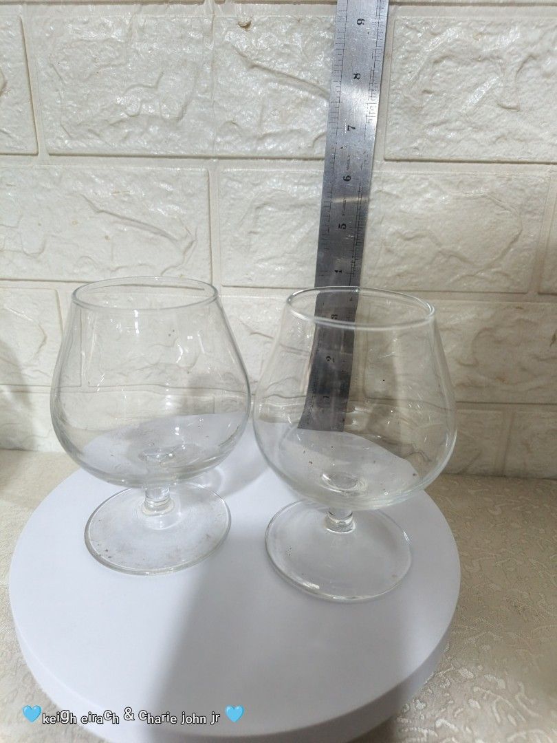 ❗SALE❗Assorted Glassware Set TAKE ALL (Category: Other Kitchenware & Tableware) located in Marikina City. Submitted by andreah_16 (Listing ID 1431402037, Image 3). Description: - Complete glassware set - Includes champagne flutes, wine glasses, and brandy snifters - Clear glass design - Variety of shapes and sizes - Ideal for home or special events.