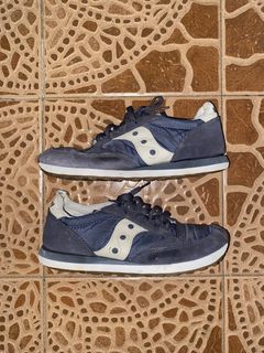 (Category: ) located in . Submitted by kickz_essentials (Listing ID 1431531365, Image 1). Description: .