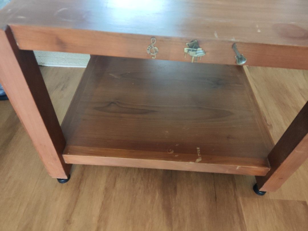 Solid walnut 2 tier hifi rack