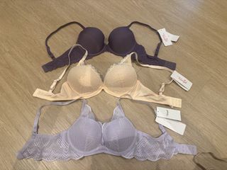 (Category: ) located in . Submitted by miumiu72 (Listing ID 1431487842, Image 1). Description: .