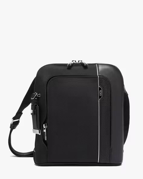 Tumi Arrive Crossbody (Category: Sling Bags) located in Manila. Submitted by everythingauthentic2016 (Listing ID 1431479734, Image 1). Description: .