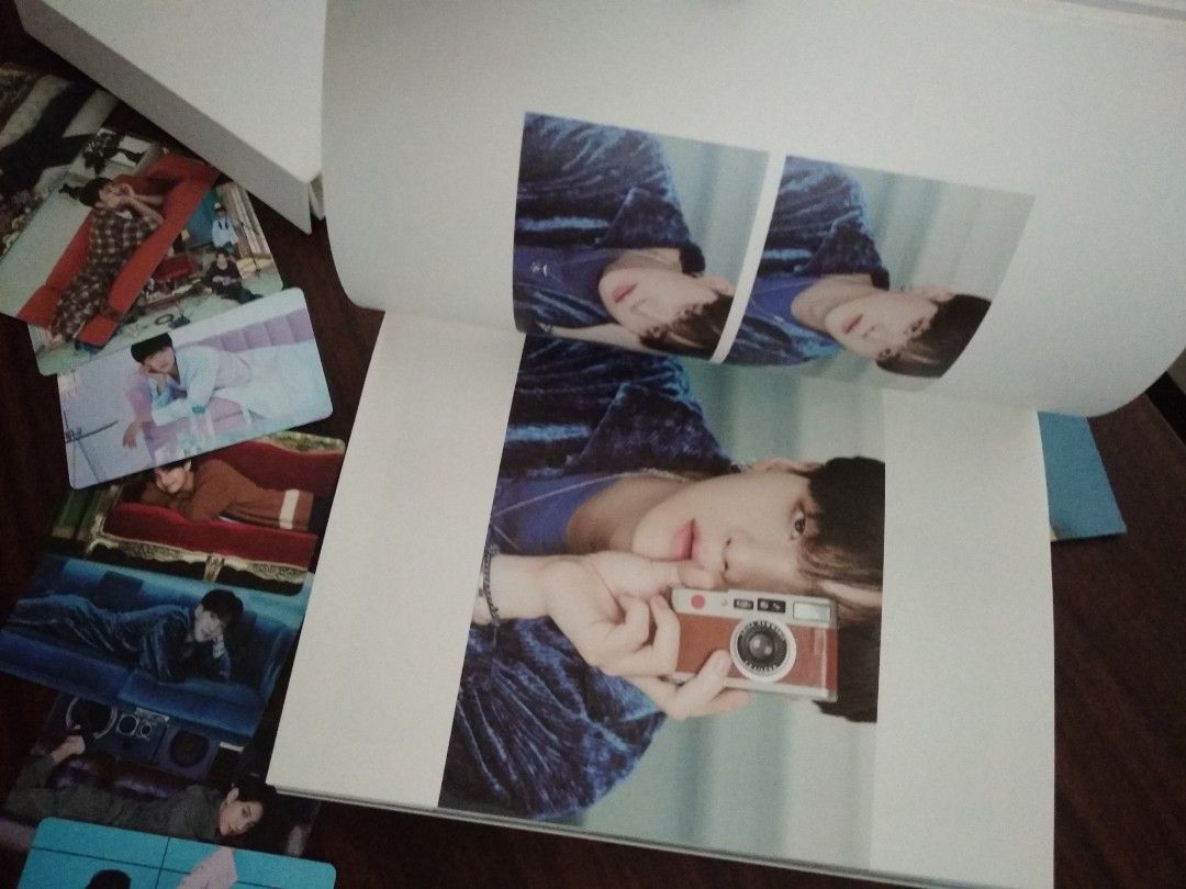UNSEALED BTS BE album (Category: K-Wave Merchandise) located in Las Pinas. Submitted by tidywhys (Listing ID 1431440756, Image 3). Description: UNSEALED BTS BE Album with photo cards, poster, lyric book, CD. Album bottom seal is damaged (need glue) but overall such in good condition. Hard let go. rfs: quitting merch collection & need funds.