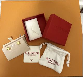 （分類：）位於 。 由 alizzzy 提交（商品編號 1431563210，圖片 1）。簡介： 。
