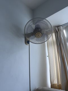 (Category: ) located in . Submitted by lwong (Listing ID 1431442549, Image 1). Description: .