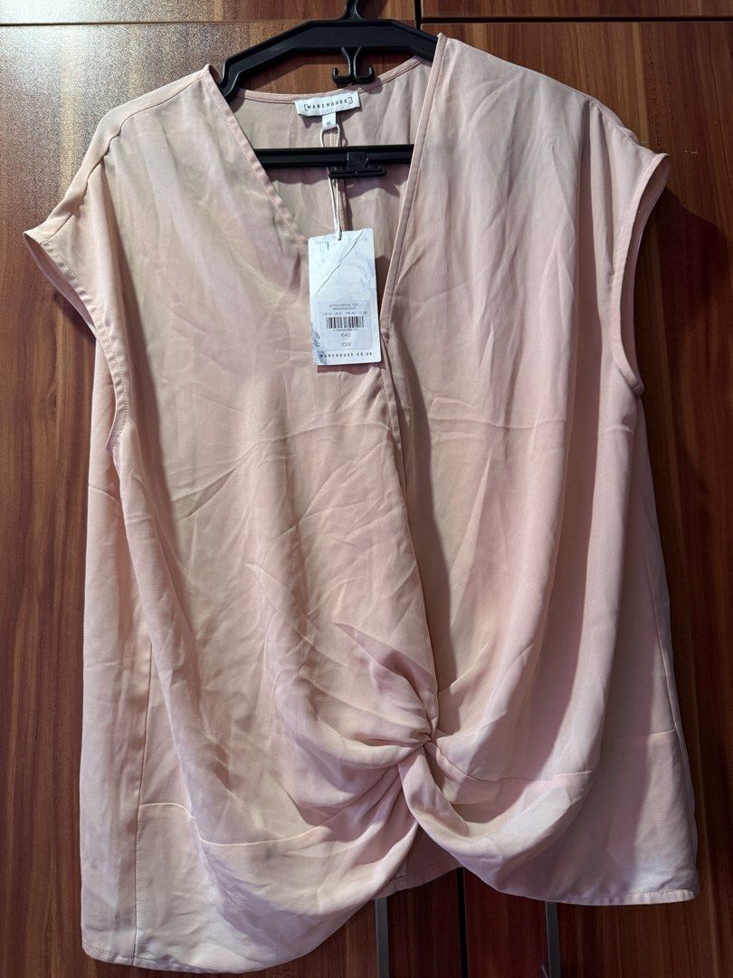 Warehouse Blush Blouse (Category: Blouses) located in Manila. Submitted by caands (Listing ID 1431407479, Image 2). Description: .