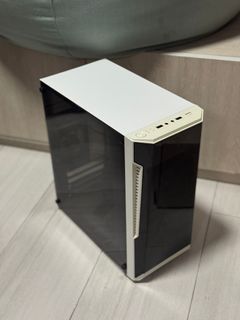 白色MATX電腦機箱451891443375820800